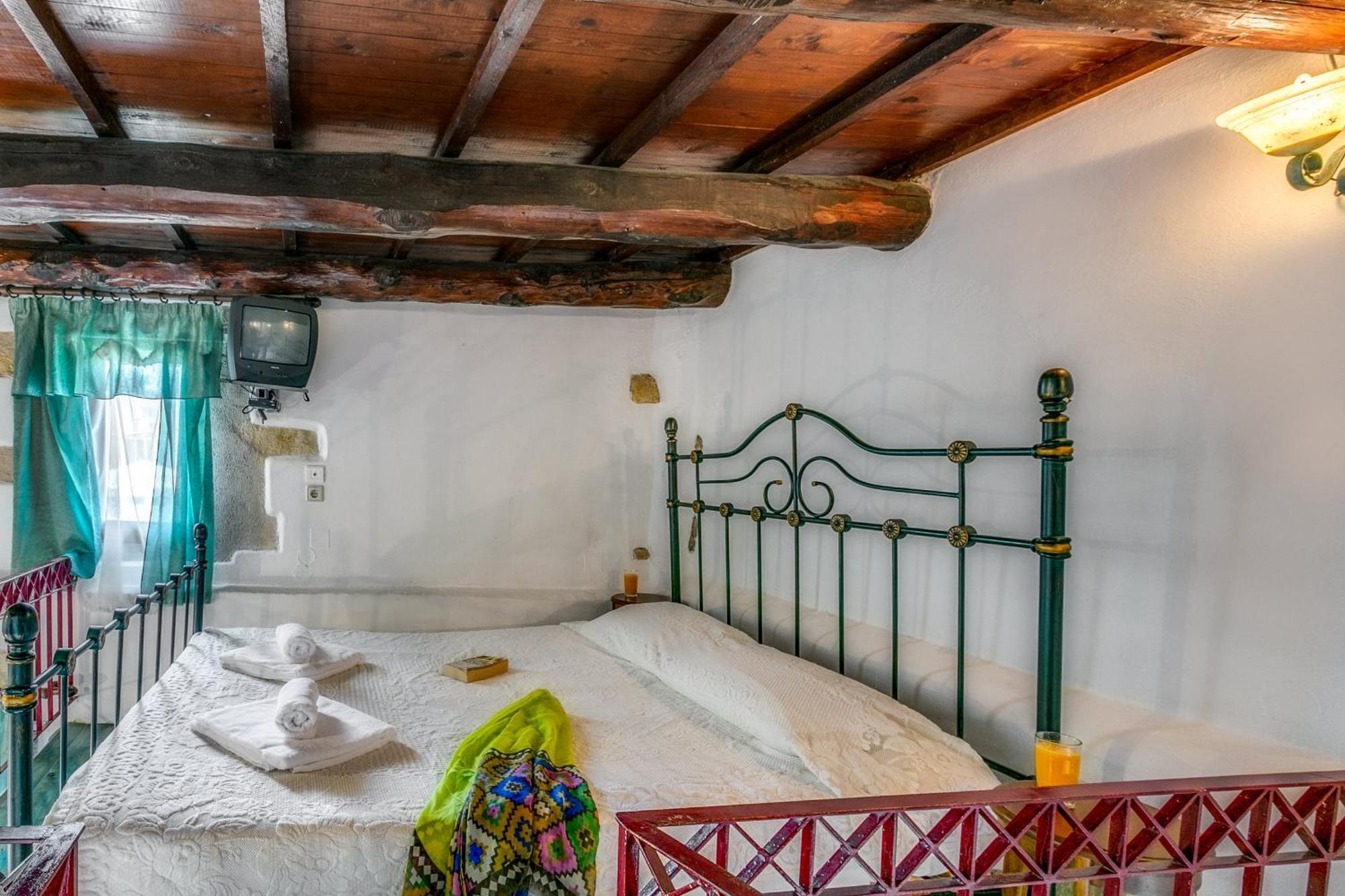 Ifigenia Traditional Rooms & Maisonettes ハニア エクステリア 写真